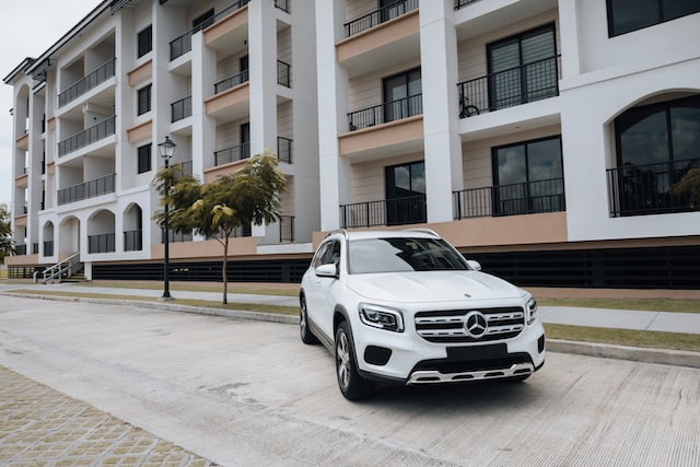 Mercedes-Benz GLB: En kompakt luksus-SUV, der leverer stil og ydeevne